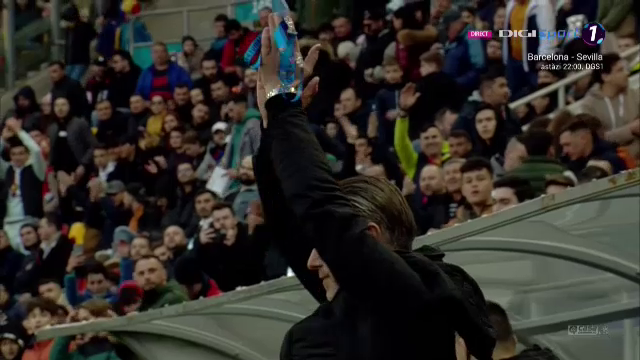 Aplaudat la scenă deschisă! Laurențiu Reghecampf, primit ca un rege pe Arena Națională de fanii lui FCSB_2