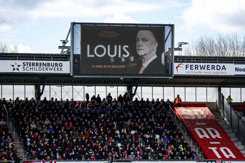 BREAKING NEWS! Anunț șoc în lumea fotbalului: Louis van Gaal a dezvăluit în direct că a fost diagnosticat cu o formă de cancer agresivă _26