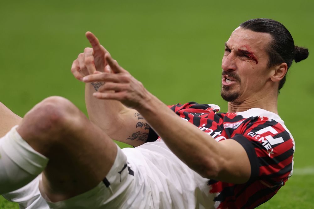 Zlatan Ibrahimovic, plin de sânge! Până să primească îngrijiri medicale, a avut ceva de împărțit de arbitrul_17