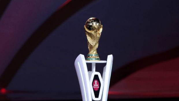 
	Reacția oficială a FIFA, după ce presa internațională a scris că meciurile de la Mondialul din Qatar vor dura 100 de minute!
