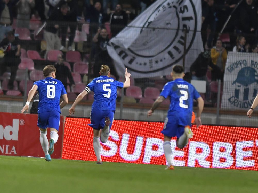 Dinamo - FCU Craiova 1-2 | S-au încins spiritele în ”Ștefan cel Mare”! Jucătorii s-au încăierat chiar pe teren_14