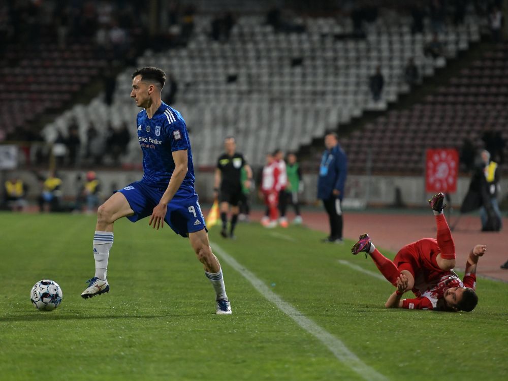 Dinamo - FCU Craiova 1-2 | S-au încins spiritele în ”Ștefan cel Mare”! Jucătorii s-au încăierat chiar pe teren_6
