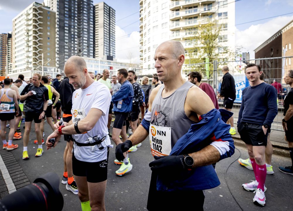 În formă și la 38 de ani! Robben a alergat 42 de kilometri la un maraton în Rotterdam! Ce timp a scos_14