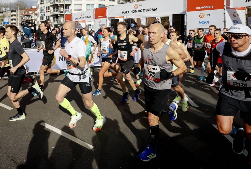 În formă și la 38 de ani! Robben a alergat 42 de kilometri la un maraton în Rotterdam! Ce timp a scos_3