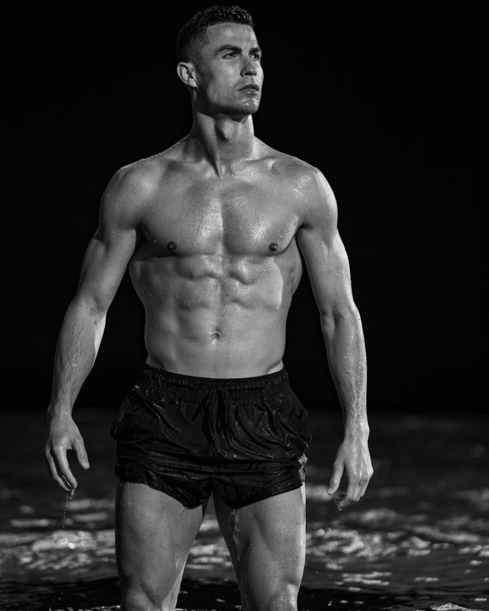 Marius Niculae, responsabil pentru corpul lui Cristiano Ronaldo: „De la mine a învățat să facă abdomene!” Ce l-a impresionat la superstar_3