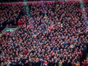 
	Moment emoționant pe Anfield! Fanii lui Liverpool și ai lui United, ropote de aplauze pentru Cristiano Ronaldo&nbsp;
