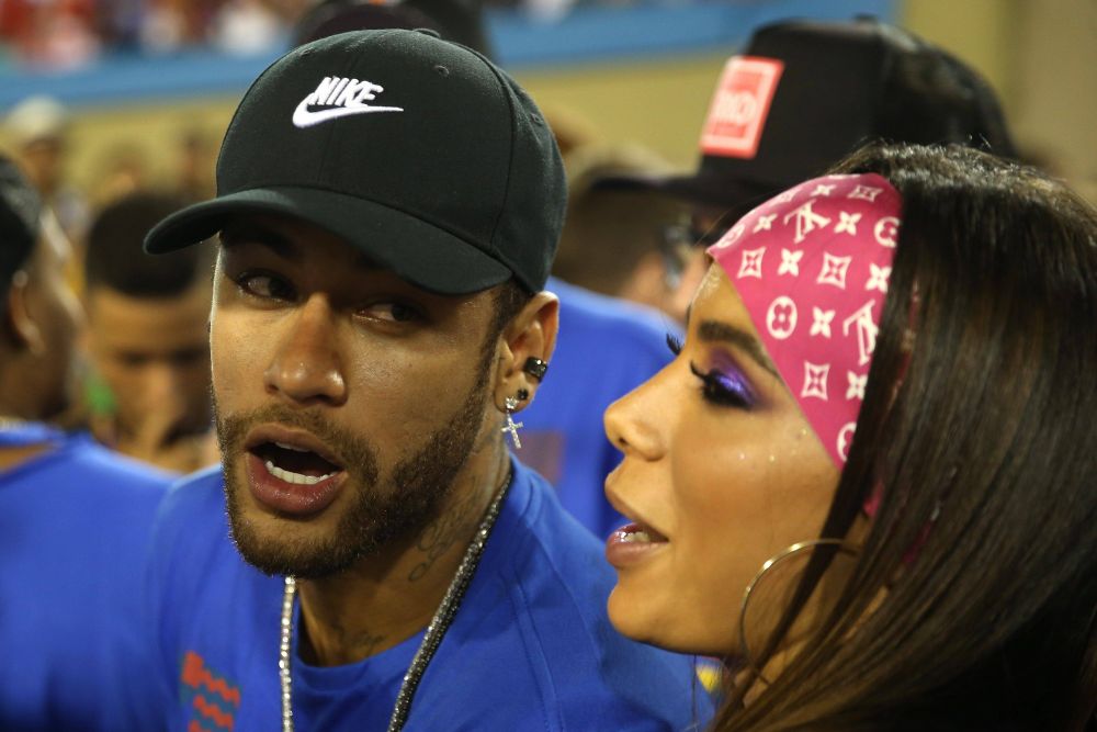 Una dintre cele mai sexy și cunoscute cântărețe din Brazilia recunoaște: „Da, m-am sărutat cu Neymar!” _84