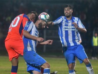 
	Omul care a fost la un pas să scoată FCSB-ul din Cupă promite s-o readucă pe Corvinul Hunedoara în prima ligă
