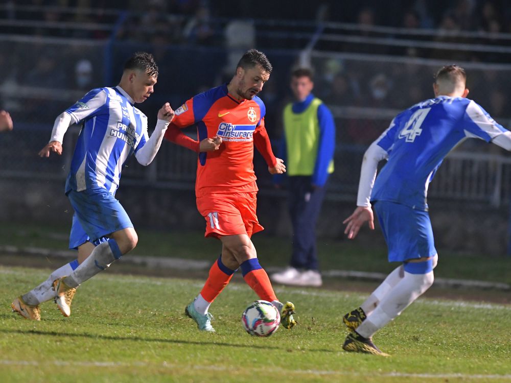 Omul care a fost la un pas să scoată FCSB-ul din Cupă promite s-o readucă pe Corvinul Hunedoara în prima ligă_6