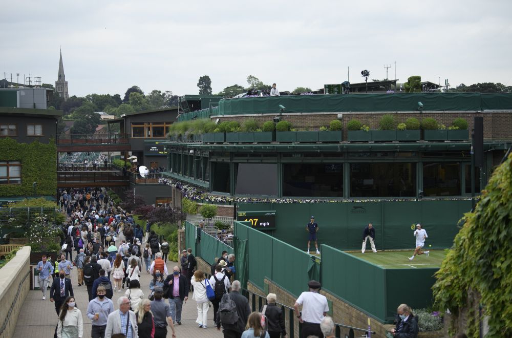 „ATP și WTA să facă ceva pentru a opri monstrul” Vice-președintele Federației Ucrainene de Tenis susține decizia oficialilor de la Wimbledon_13