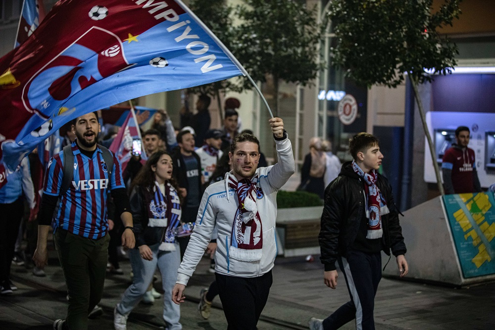 Trabzonspor a devenit campioana Turciei pentru prima data in 38 de ani_1