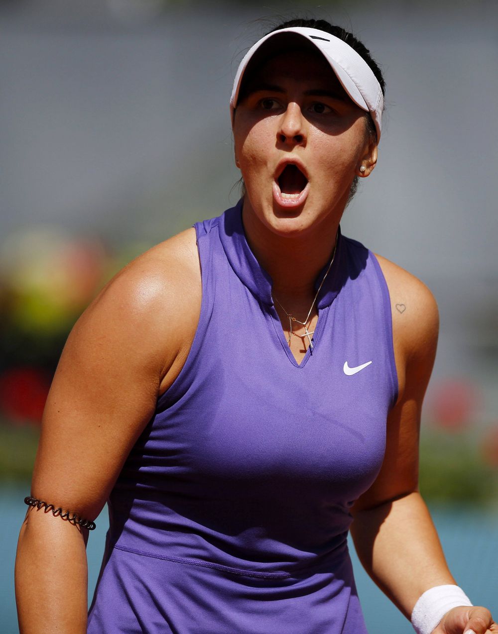 Bianca Andreescu a făcut spectacol la Madrid! A învins-o fără drept de apel pe finalista Australian Open 2022, favorita cu numărul șase a turneului _12