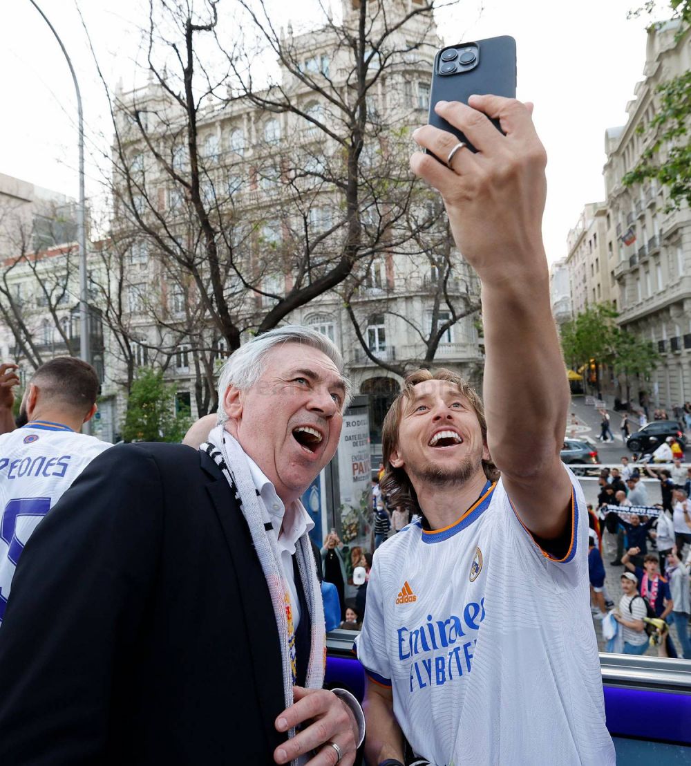 Don Carlo s-a dezlănțuit după ce Real Madrid a câștigat campionatul! Imagini unice cu antrenorul italian _5