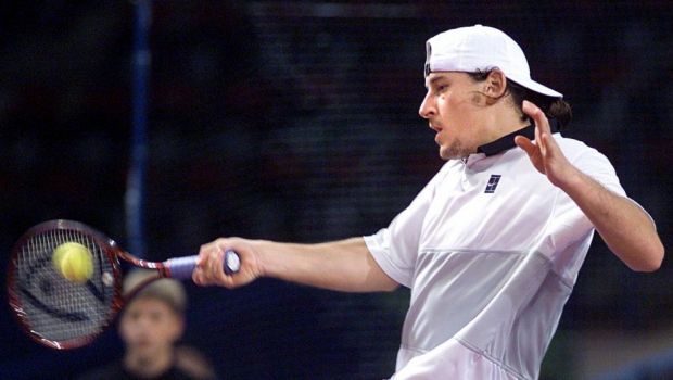 
	Andrei Pavel, campionul fără viză de la Roland Garros. Cum a ajuns să câștige la Paris fără drept de intrare în Franța
