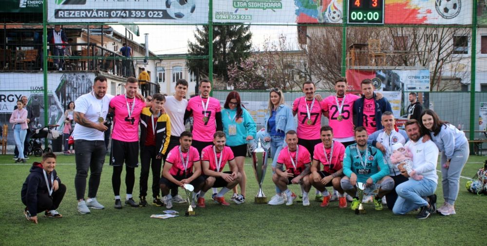 SPECIAL | Sighișoara a organizat un turneu modern de minifotbal. Campioni europeni și vicecampioni ai Ligii Campionilor au luat parte la competiție_11