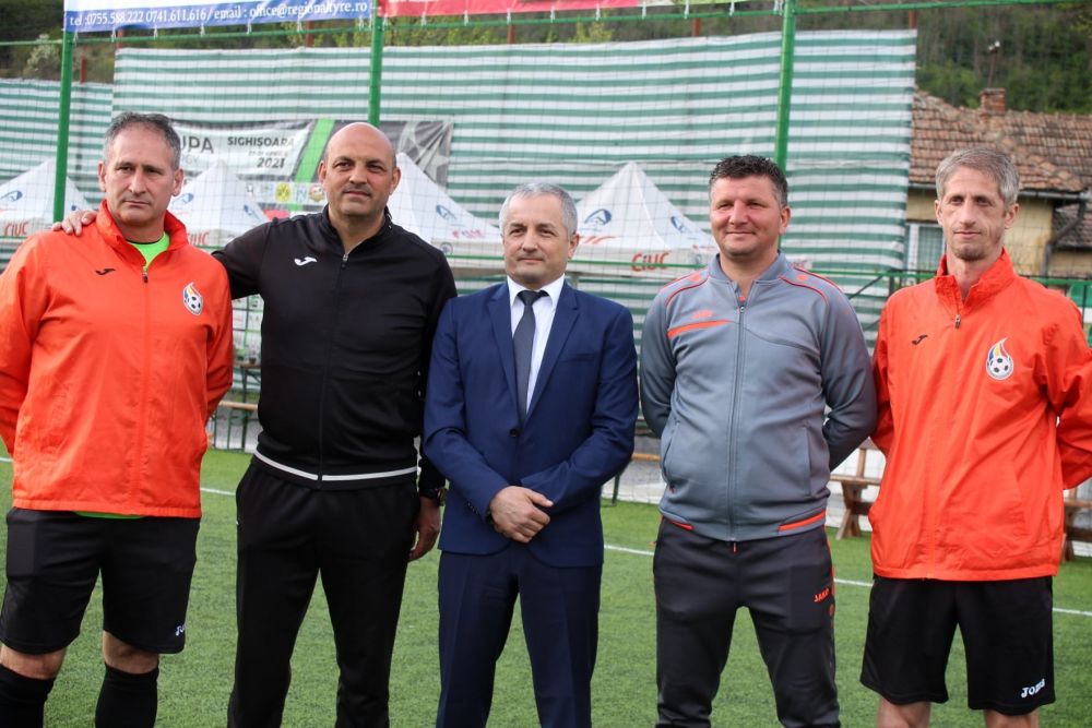 SPECIAL | Sighișoara a organizat un turneu modern de minifotbal. Campioni europeni și vicecampioni ai Ligii Campionilor au luat parte la competiție_4