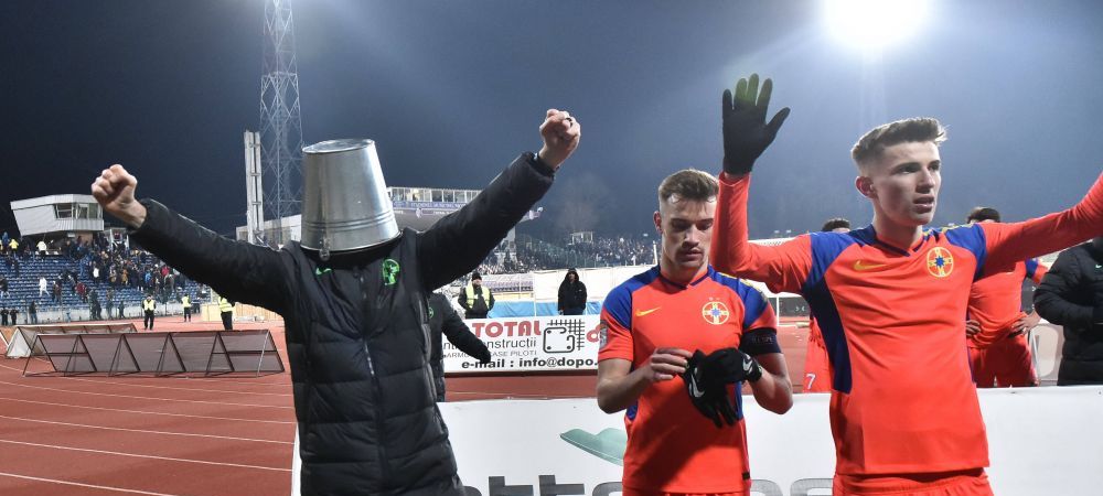 El ar trebui să joace afară . Jucătorul de la FCSB sfătuit să se transfere la finalul acestui sezon