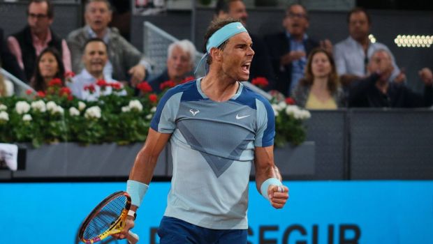 
	Rafael Nadal, a 99-a oară în sferturile unui Masters 1000, surprins șchiopătând la Madrid: &bdquo;Am o problemă cronică, pentru care nu există tratament&rdquo;
