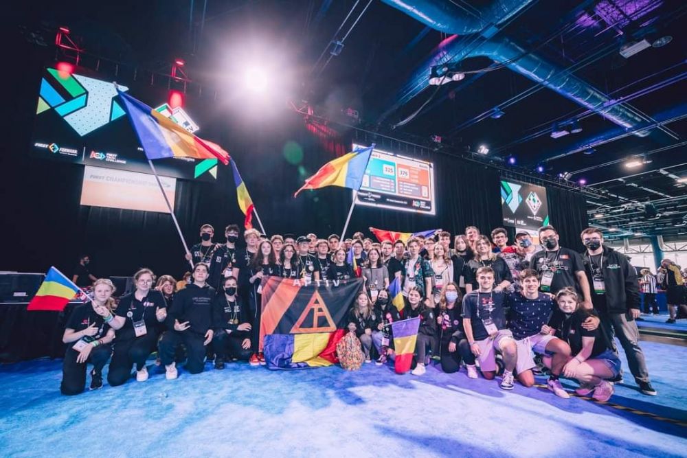 România, campioană mondială la Robotică: o echipă din Arad, cea mai bună din cele 161 de participante la Houston _1