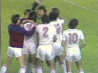
	Căpitanul Stelei în finala Cupei Campionilor din 1986 ține cu CFR Cluj în lupta pentru titlu. Motivul din spatele alegerii
