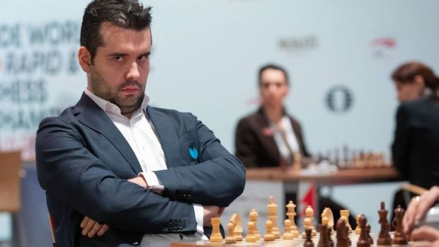 
	Nepomniaşci, victorie contra lui Firouzja, în runda a doua a turneului Superbet Chess Classic Romania
