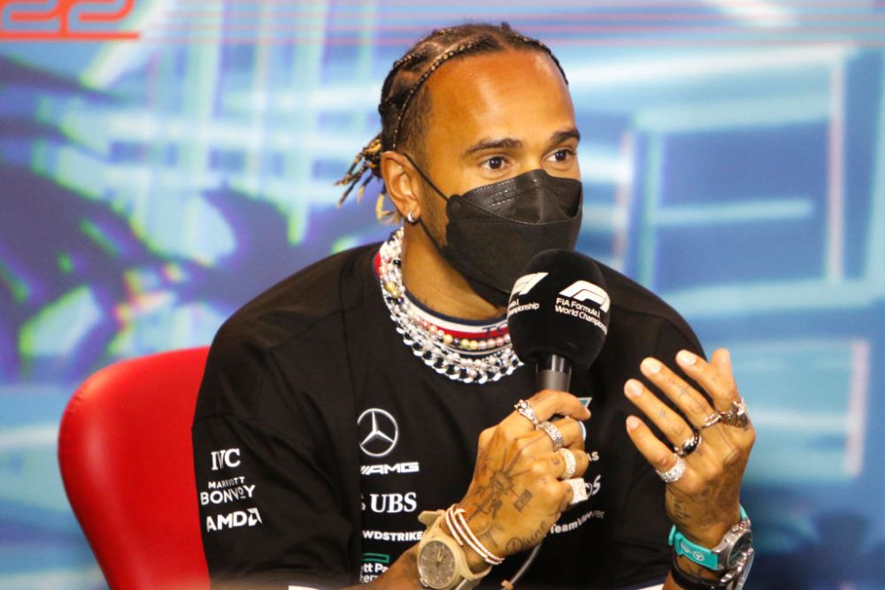 Hamilton s-a afișat cu trei ceasuri de lux și plin de diamante! Metoda pilotului de Formula 1 de a protesta și ce l-a nemulțumit _7
