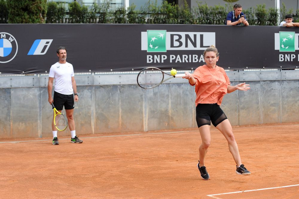 „Forza Simona!” Lecție de tenis defensiv, predată de Simona Halep la Roma: victima, finalista Australian Open din acest an_1