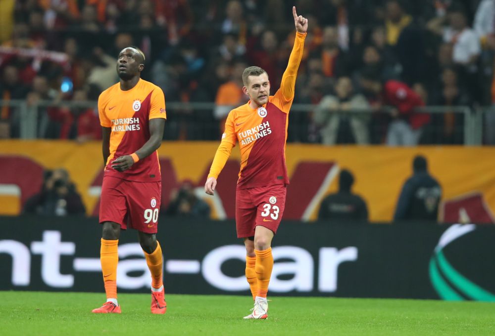 Alexandru Cicâldău a vorbit în presa turcă despre viitorul său la Galatasaray: "Nu a trecut nici măcar un an de când sunt aici"_2