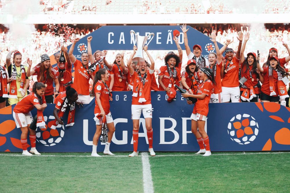 Regina de pe ”Da Luz”! O tânără fotbalistă din România a devenit campioană a Portugaliei cu Benfica: ”A fost incredibil!”_2