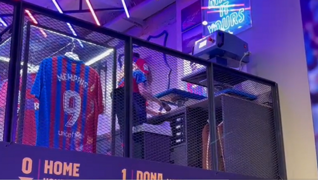 Se confirmă transferul lui Lewandowski?! Agentul jucătorului, filmat pe ascuns într-un magazin oficial al Barcelonei! Ce a cumpărat&nbsp;
