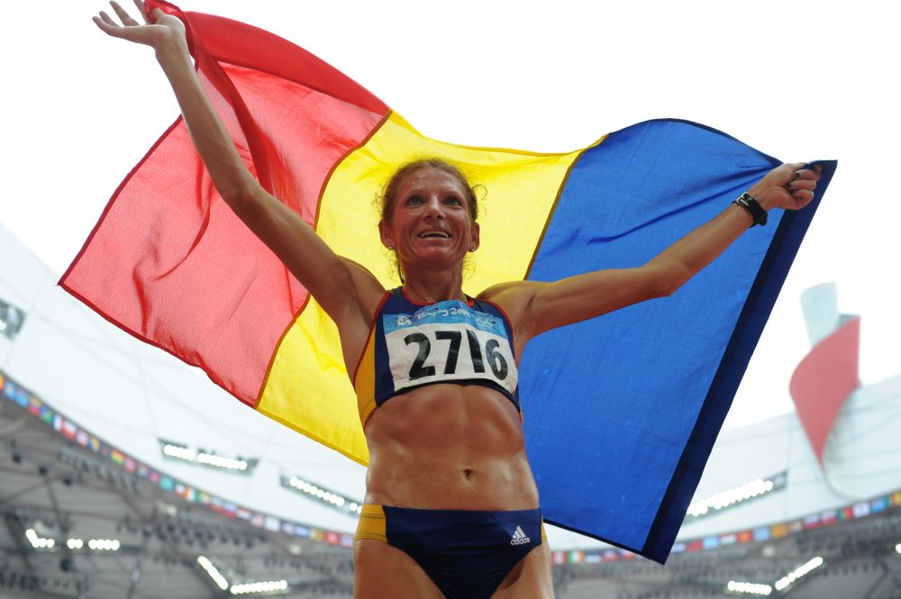 Constantina Diță, sportiva din Cartea Recordurilor, dezvăluiri despre momentul-cheie care i-a adus aurul olimpic la Beijing: „Aici au greșit ele!” Locul inedit în care își ține medalia _5
