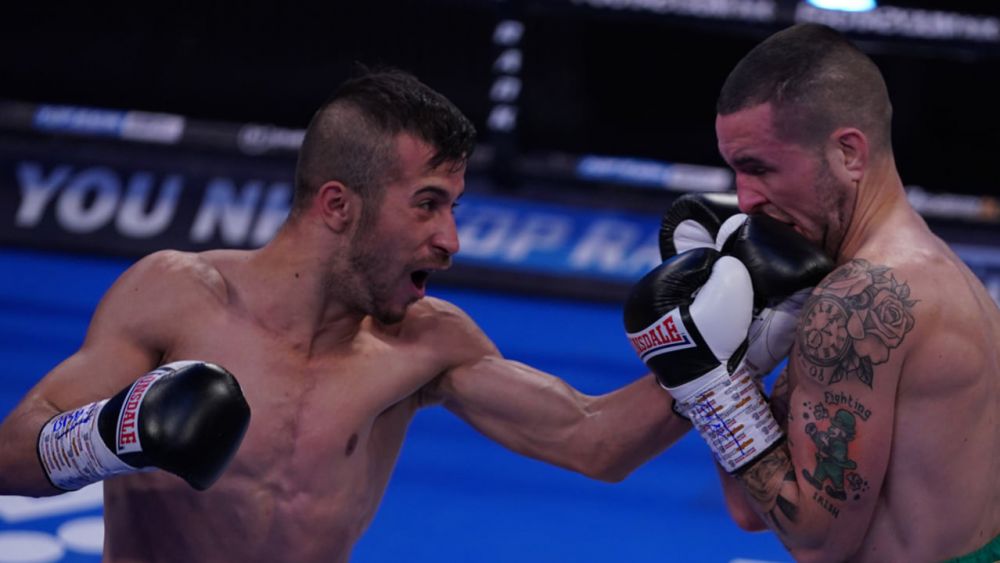 Ionuţ Băluţă, câștigător al centurii WBC International la categoria supercocoș_2