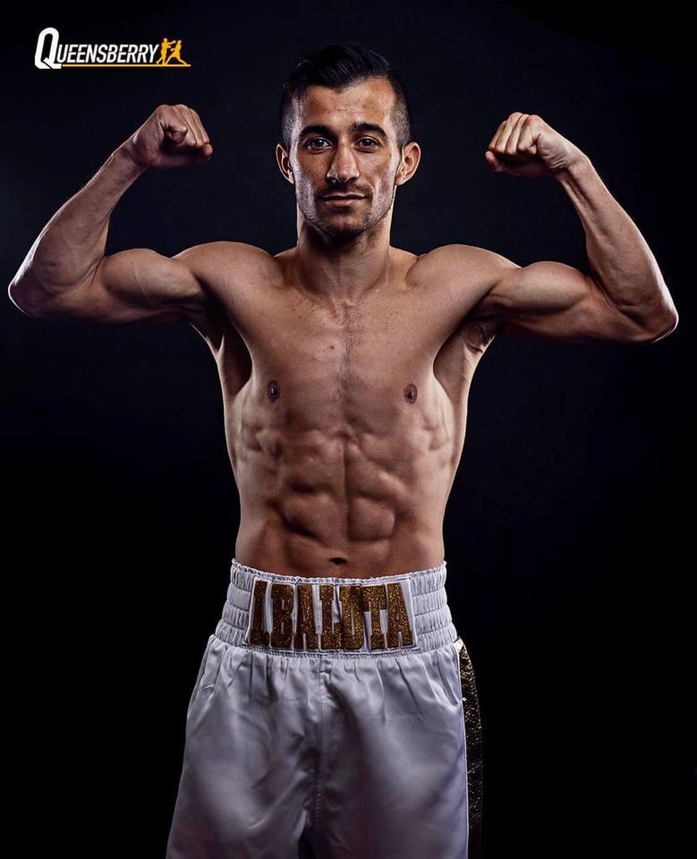 Ionuţ Băluţă, câștigător al centurii WBC International la categoria supercocoș_4