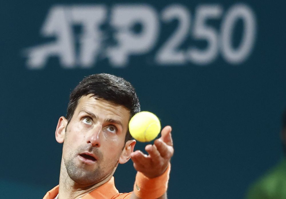 Novak Djokovic, prins la mijloc și de pandemie, și de război: sârbii acuză că a fost „jefuit” de 4000 de puncte ATP_13