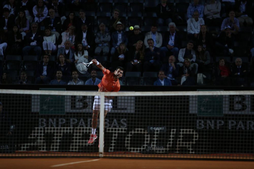 Novak Djokovic, prins la mijloc și de pandemie, și de război: sârbii acuză că a fost „jefuit” de 4000 de puncte ATP_5