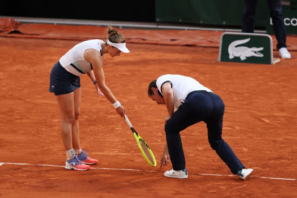 „Ici c'est Parry!” Campioana en-titre, Barbora Krejcikova, eliminată de o puștoaică de 19 ani, în primul tur la Roland Garros_1