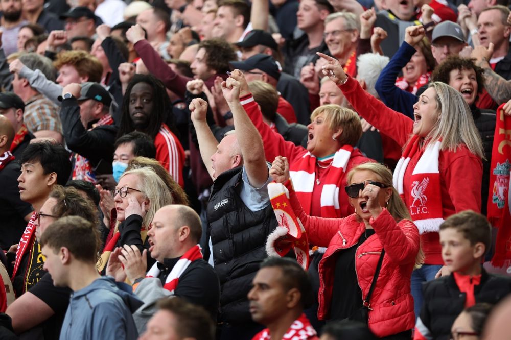 Momentul în care Liverpool a crezut că e campioană: fanii au început petrecerea după ce au devenit victimele unei farse_2