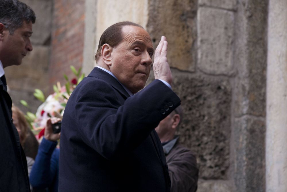 Momentul în care marele Silvio Berlusconi a venit personal pentru a-i felicita pe jucătorii Stelei: ”Ne-a vizitat la hotel”_2