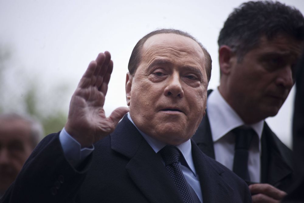 Momentul în care marele Silvio Berlusconi a venit personal pentru a-i felicita pe jucătorii Stelei: ”Ne-a vizitat la hotel”_3