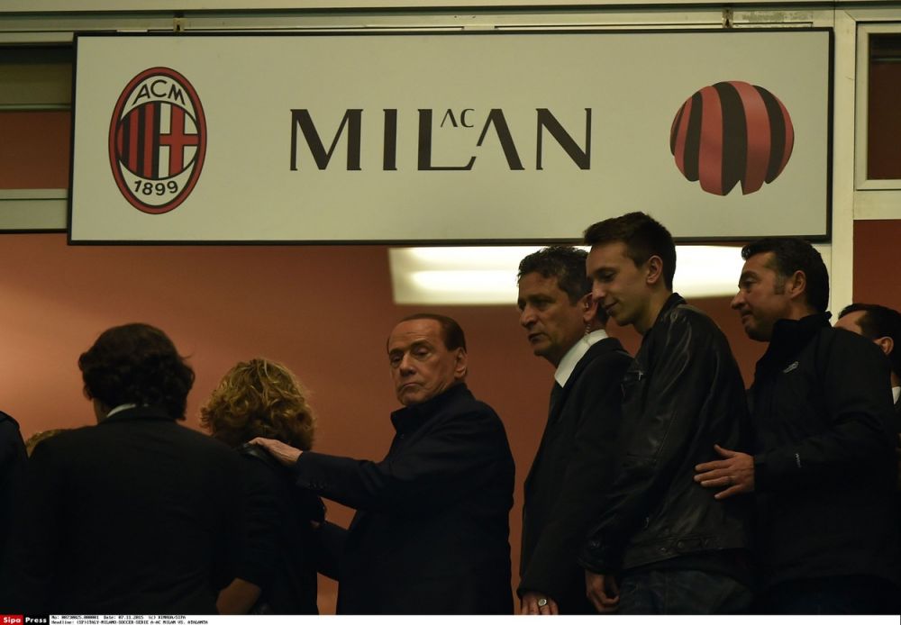 Momentul în care marele Silvio Berlusconi a venit personal pentru a-i felicita pe jucătorii Stelei: ”Ne-a vizitat la hotel”_5
