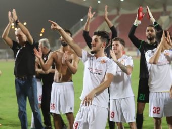 
	Un român este lider neînvins cu echipa sa în AFC Cup, competiție continentală pentru cluburile din Asia
