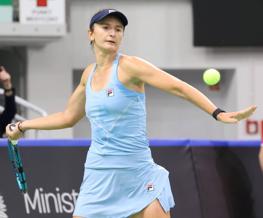 Irina Begu a făcut 'victime' la Roland Garros! A lovit cu racheta un copil, după o ieșire nervoasă: adversara a cerut să fie descalificată_17