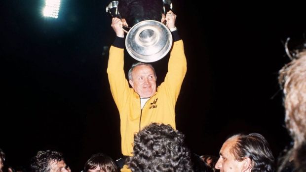 
	Ziua în care am fost Piști toți! Ștefan Kovacs devenea pe 31 mai 1972 primul antrenor român care a câștigat Liga Campionilor

