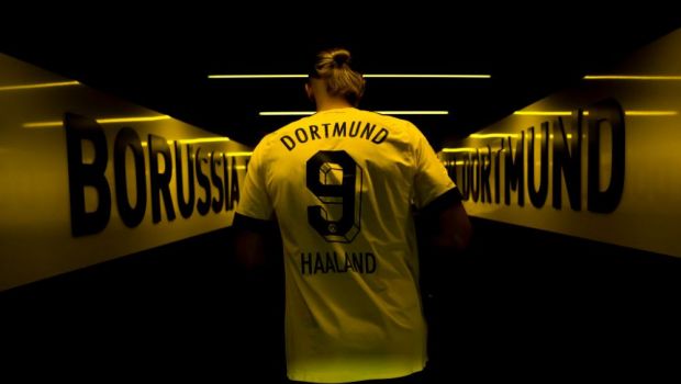 
	Dortmund a transferat un jucător de la Manchester City, după ce l-a vândut pe Haaland la &rdquo;cetățeni&rdquo;
