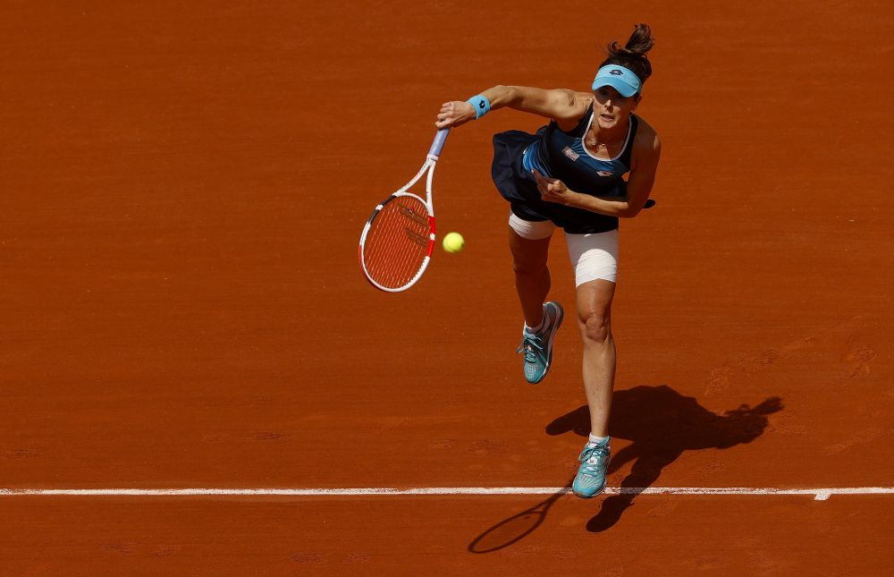 Franțuzoaica Alize Cornet, huiduită de conaționali, la ultima apariție în turneul de la Roland Garros: „Niște imbecili!”_11