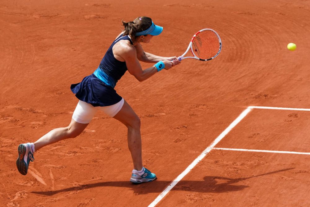 Franțuzoaica Alize Cornet, huiduită de conaționali, la ultima apariție în turneul de la Roland Garros: „Niște imbecili!”_12