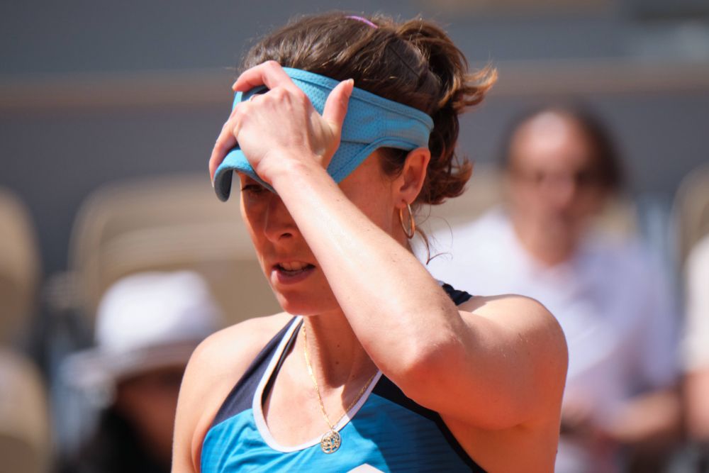 Franțuzoaica Alize Cornet, huiduită de conaționali, la ultima apariție în turneul de la Roland Garros: „Niște imbecili!”_10
