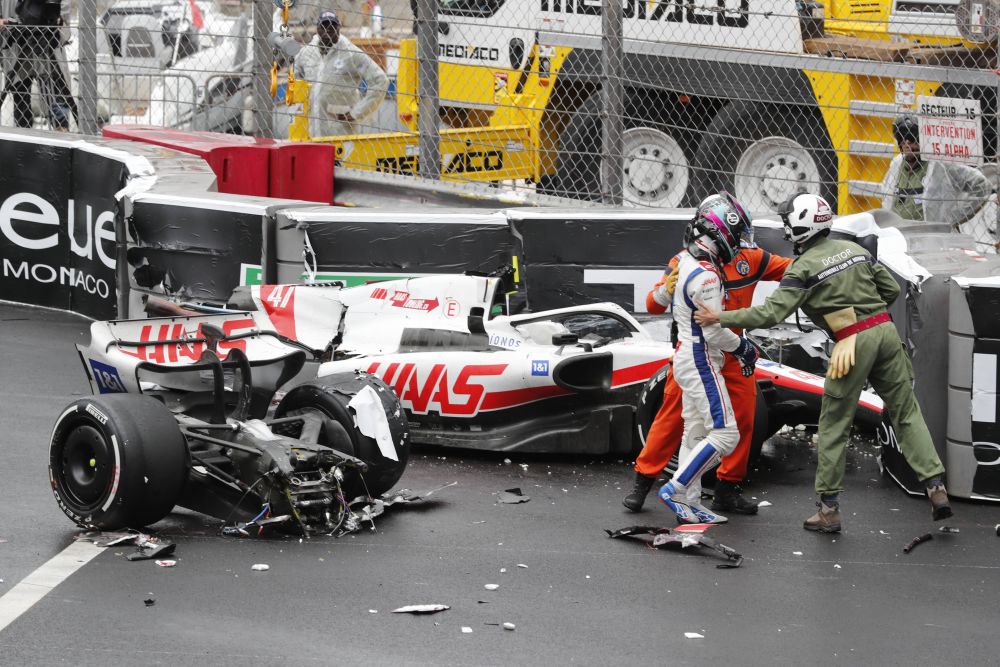 Accident înspăimântător pentru Mick Schumacher! Monopostul său s-a rupt în două la Monaco_4
