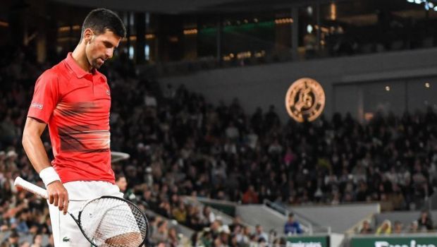 
	Liderul mondial, Novak Djokovic, primit cu huiduieli, pe Arena Philippe-Chatrier, la duelul cu Nadal: cum a reacționat sârbul
