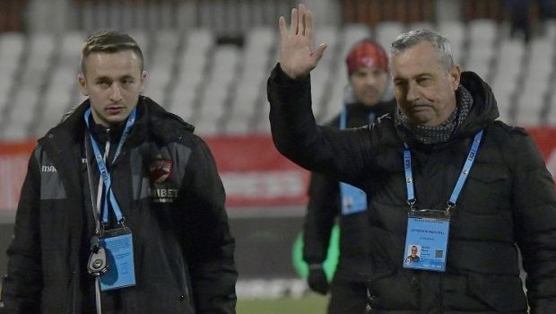 
	DDB îl cere pe Mircea Rednic antrenor! Răspunsul lui Răzvan Zăvăleanu&nbsp;
